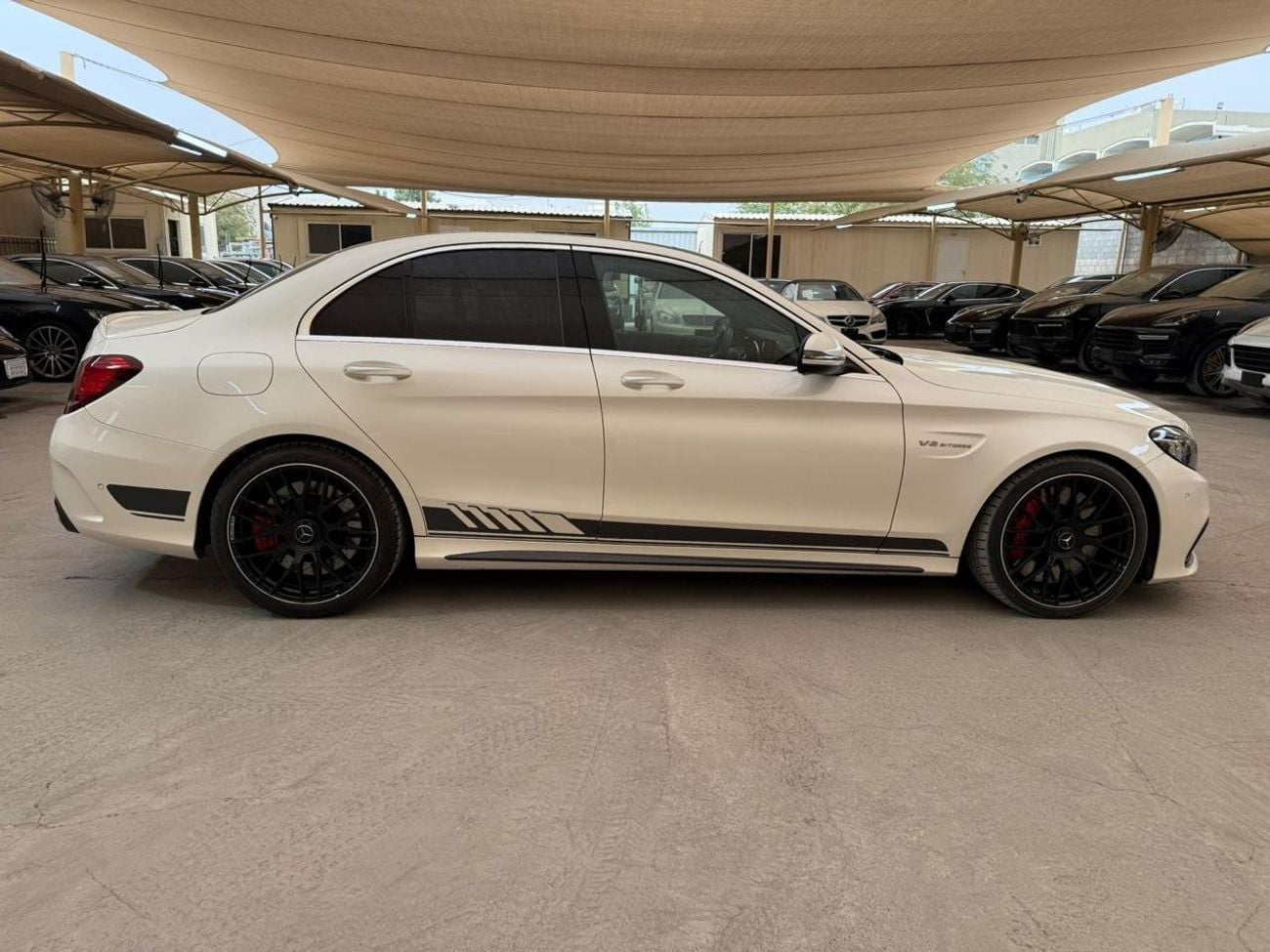 Mercedes Benz C 63 S MERCEDES AMG C CLASS C63 S  | FULL SERVICE HISTORY | AMG EXTERIOR CARBON PACKAGE | BURMESTER SOUND