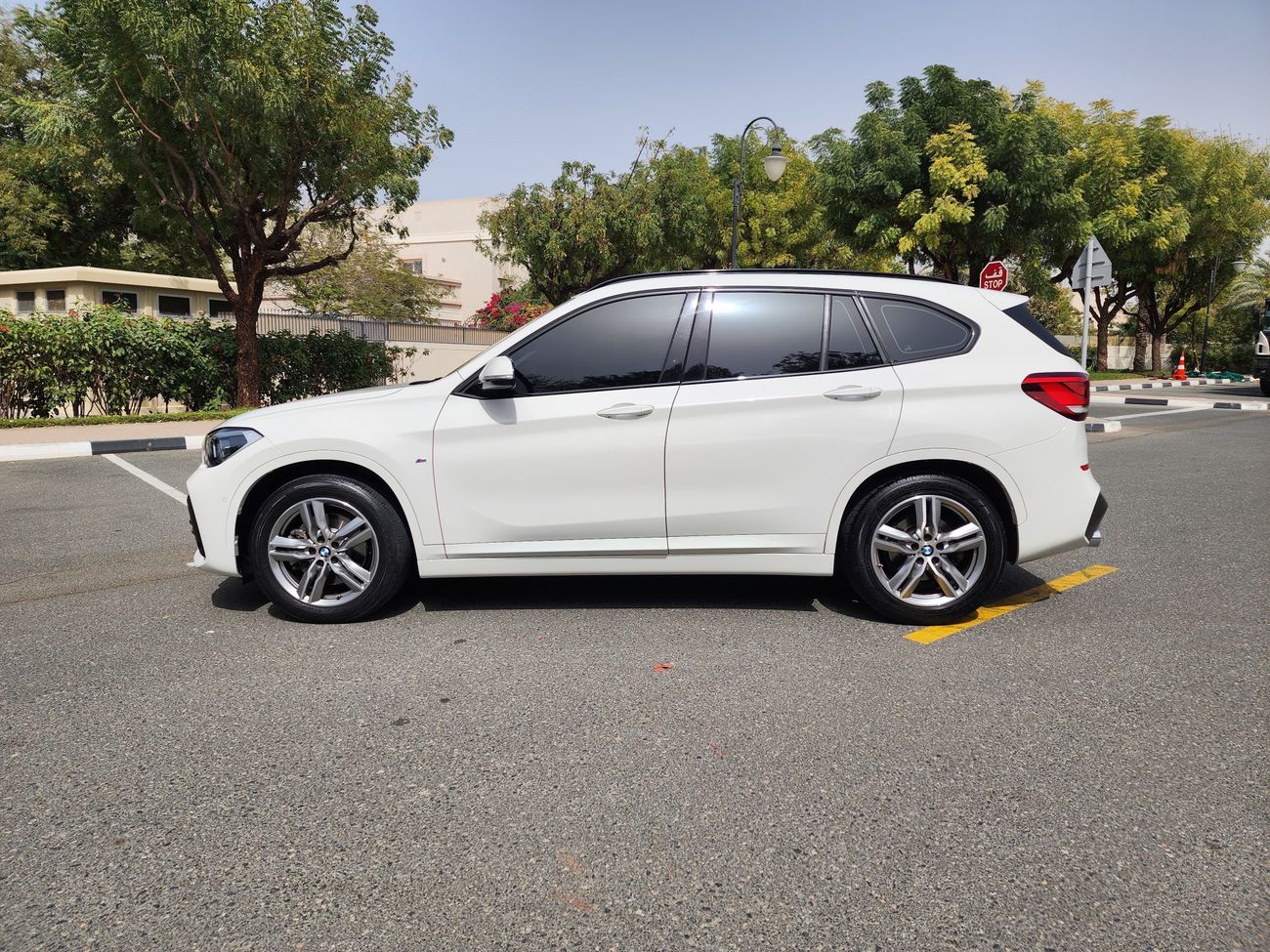 بي أم دبليو X1 sDrive 20i Sport Line 2.0L