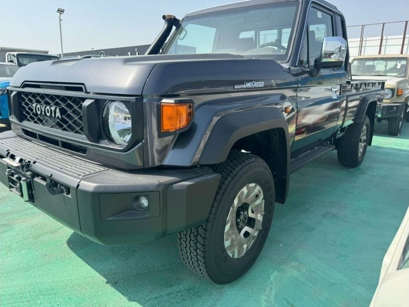 Toyota Land Cruiser Pick Up 2.8L DIESEL SINGLE CABIN AUTOMATIC 2024