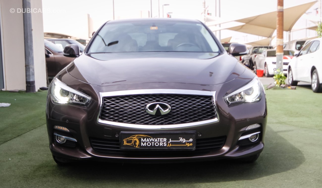 Infiniti Q50 2.0t