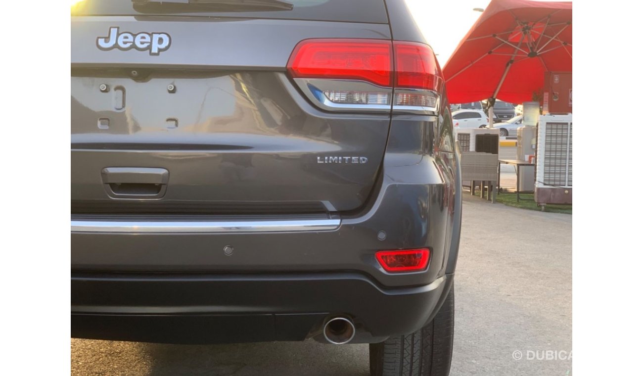 Jeep Grand Cherokee GRAND CHEROKEE V8 FSH BY AGENCY