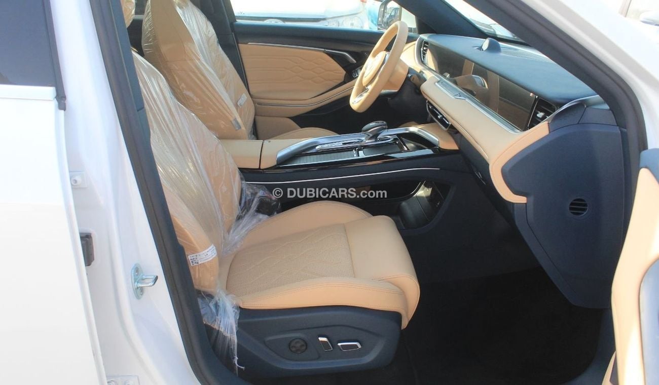 فويا فري Luxury Electric Car AWD 2022 Model Year only for export