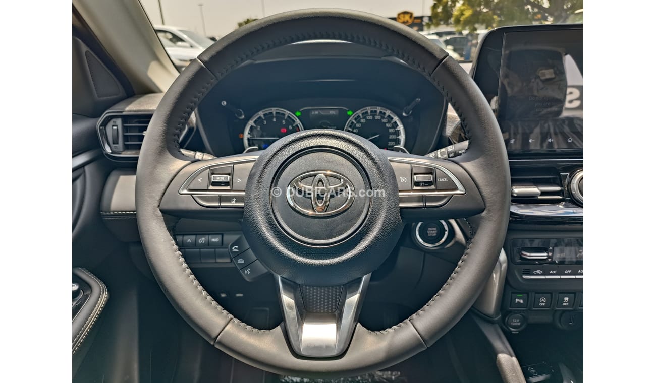 تويوتا أوربان كروزر GLX, 1.5L V4, FULL OPTION, DOUBLE TONE (CODE # 67854)