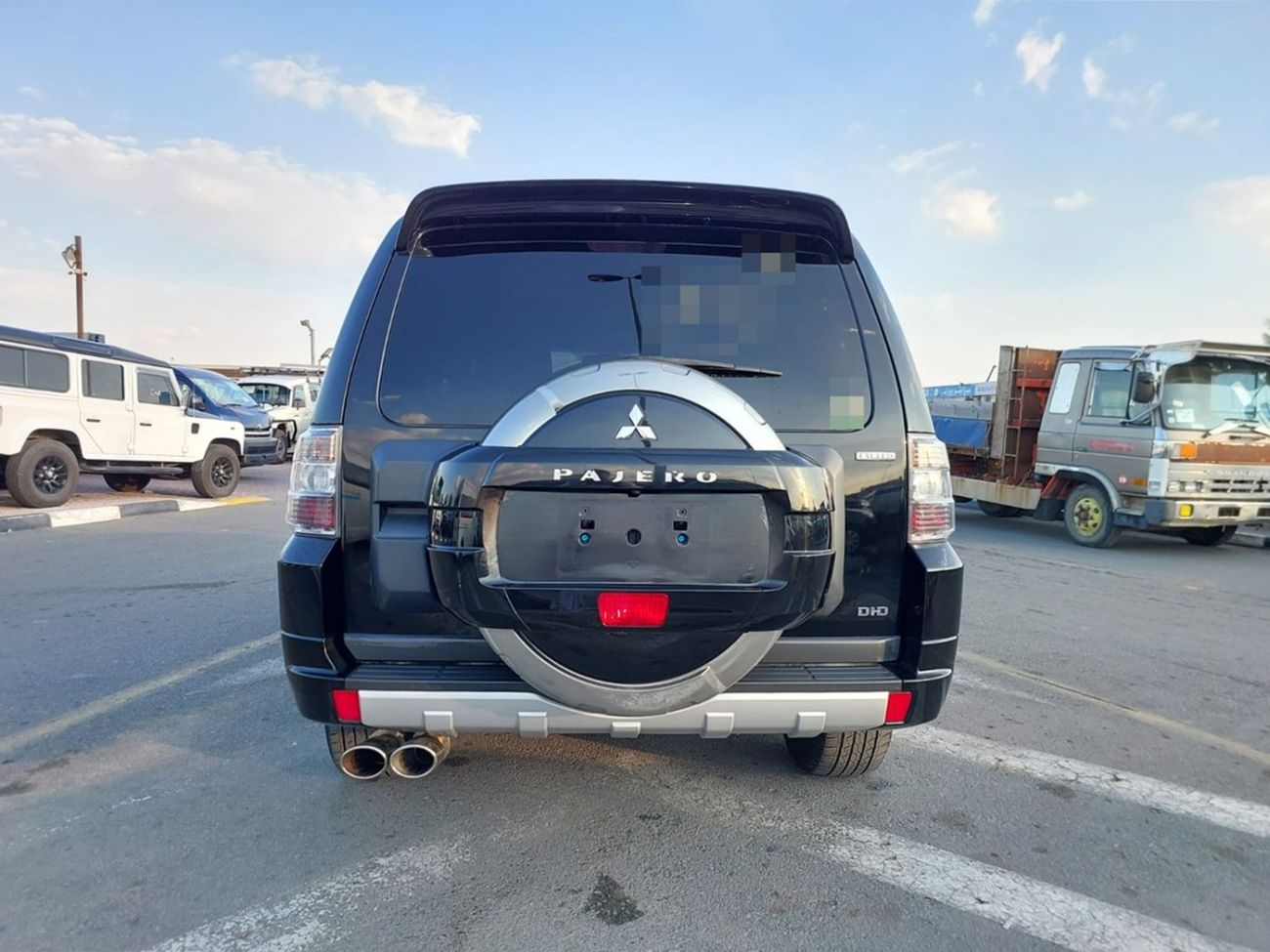 ميتسوبيشي باجيرو MITSUBISHI PAJERO SUV RHD 2012 MODEL 3.2 L DIESEL AUTOMATIC(PM01286)