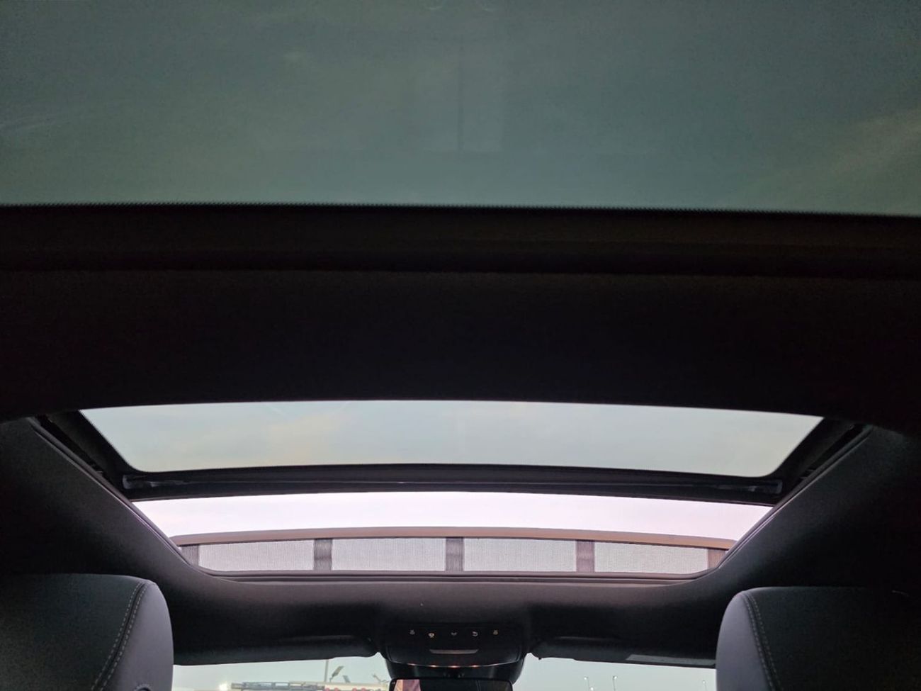 Mercedes-Benz E 43 AMG 2017 MERCEDES-BENZ E43 AMG LEFT HAND DRIVE 3.0 CC(PM60388)