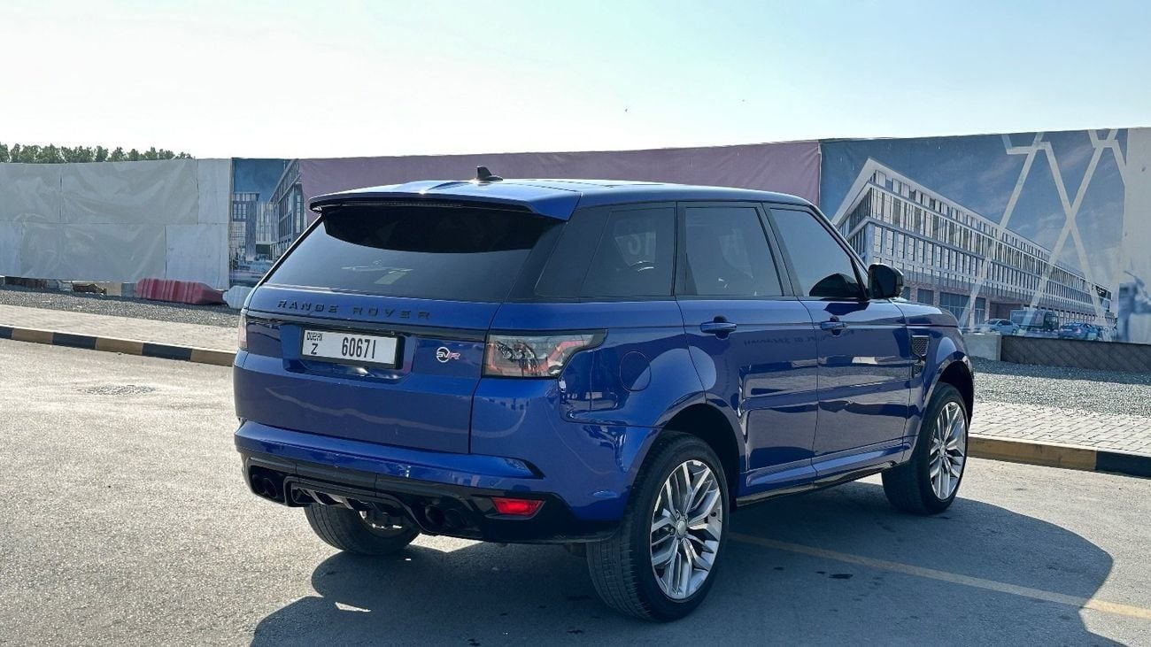 Land Rover Range Rover Sport SVR 5.0L (550 HP)