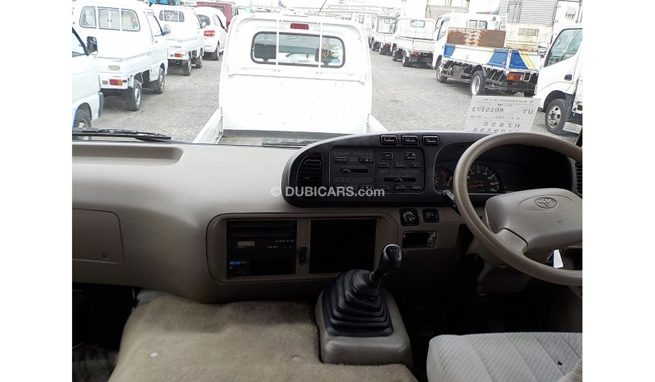 Toyota Coaster 2000