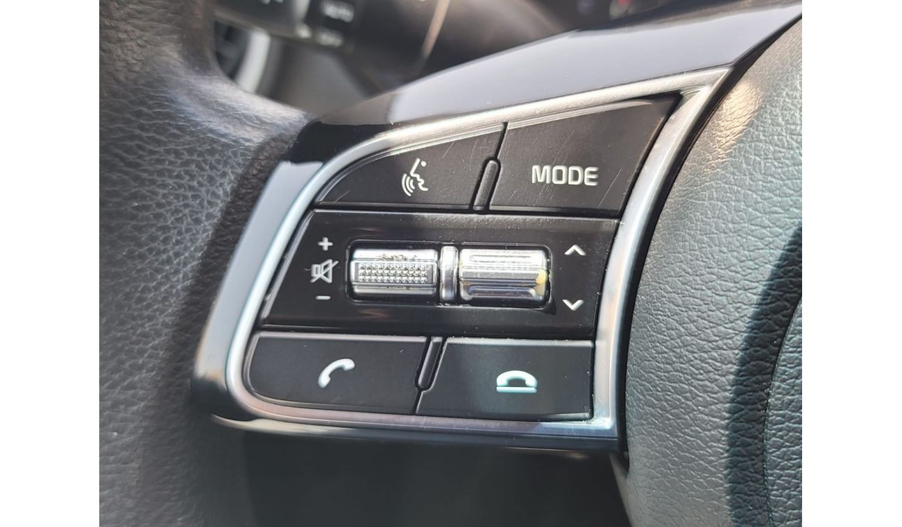 كيا سيراتو SX