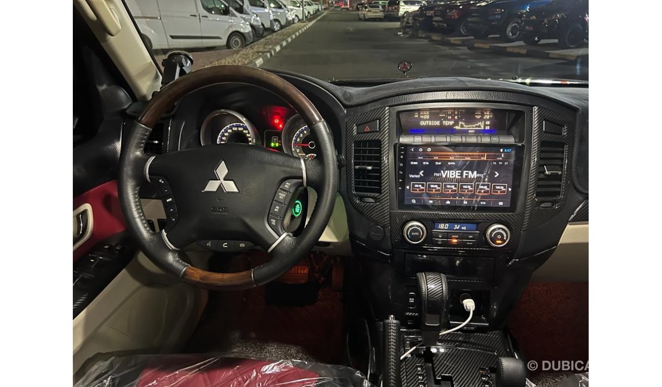 Mitsubishi Pajero 3.8L with V6