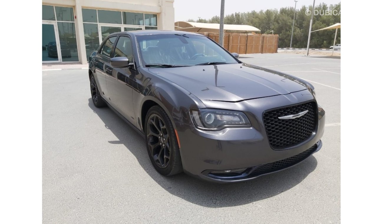 Chrysler 300s Very Clean Car