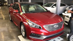 Hyundai Sonata Limited with panoramic roof 2015 sonata