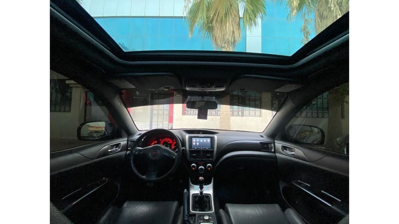 سوبارو امبريزا WRX