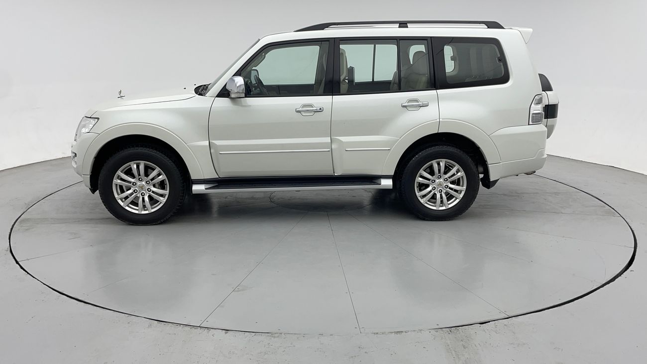 Mitsubishi Pajero GLS HIGHLINE 3 | Zero Down Payment | Free Home Test Drive