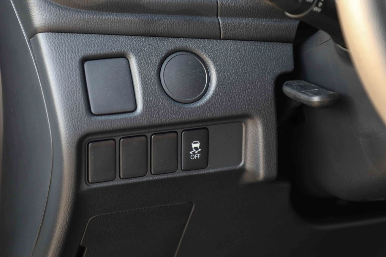 Mitsubishi L200 2023 Mitsubishi L200 DC 4x4 2.4 - White Solid inside Grey | Export Only