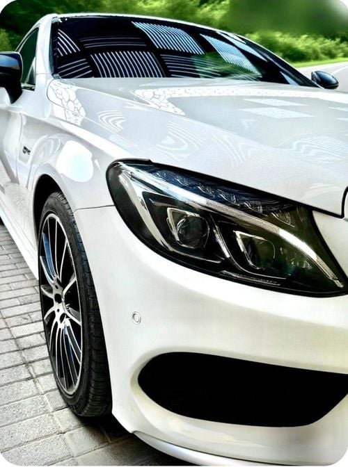 مرسيدس بنز سي 43 ايه ام جي