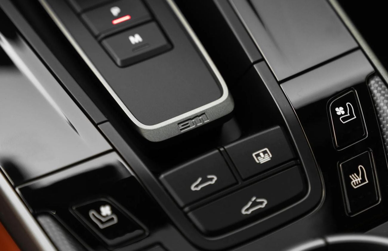 Porsche 911 TURBO S 3.6L Twin-eTurbo Flat-Six + T-Hybrid System | Warranty