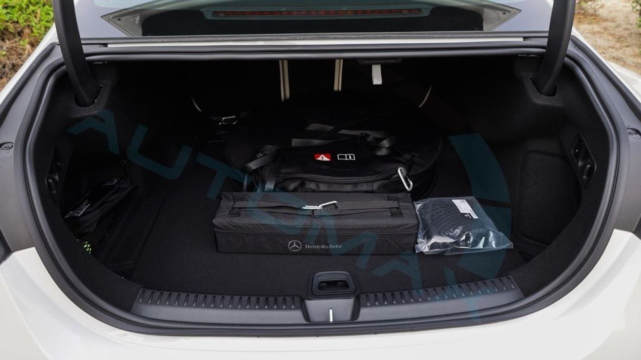 Mercedes-Benz E200 (For Export , НА ЭКСПОРТ) AMG EQ Boost 2.0L RWD 2026 GCC Без пробега