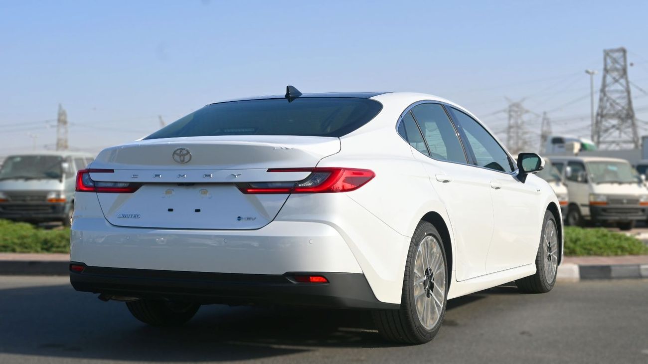 تويوتا كامري -Toyota Camry Hybrid Limited