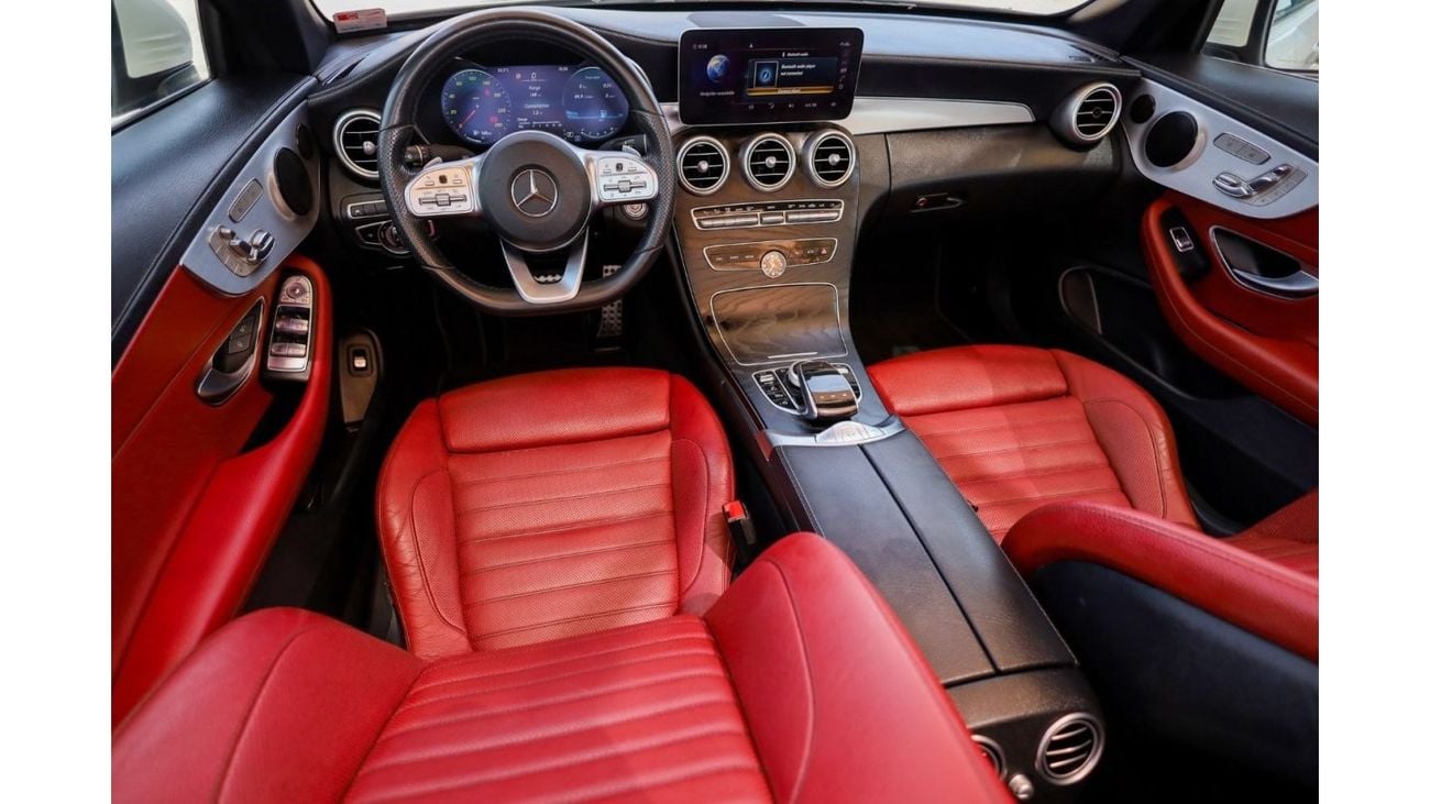 مرسيدس بنز C 200 بريميوم