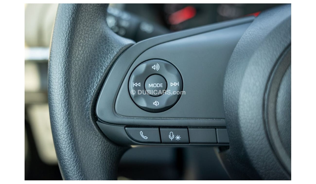 Toyota Yaris 2023 SE 1.5L Power x Elegant - Smart keyless Entry - GCC Specs - EMI Available - Book Now