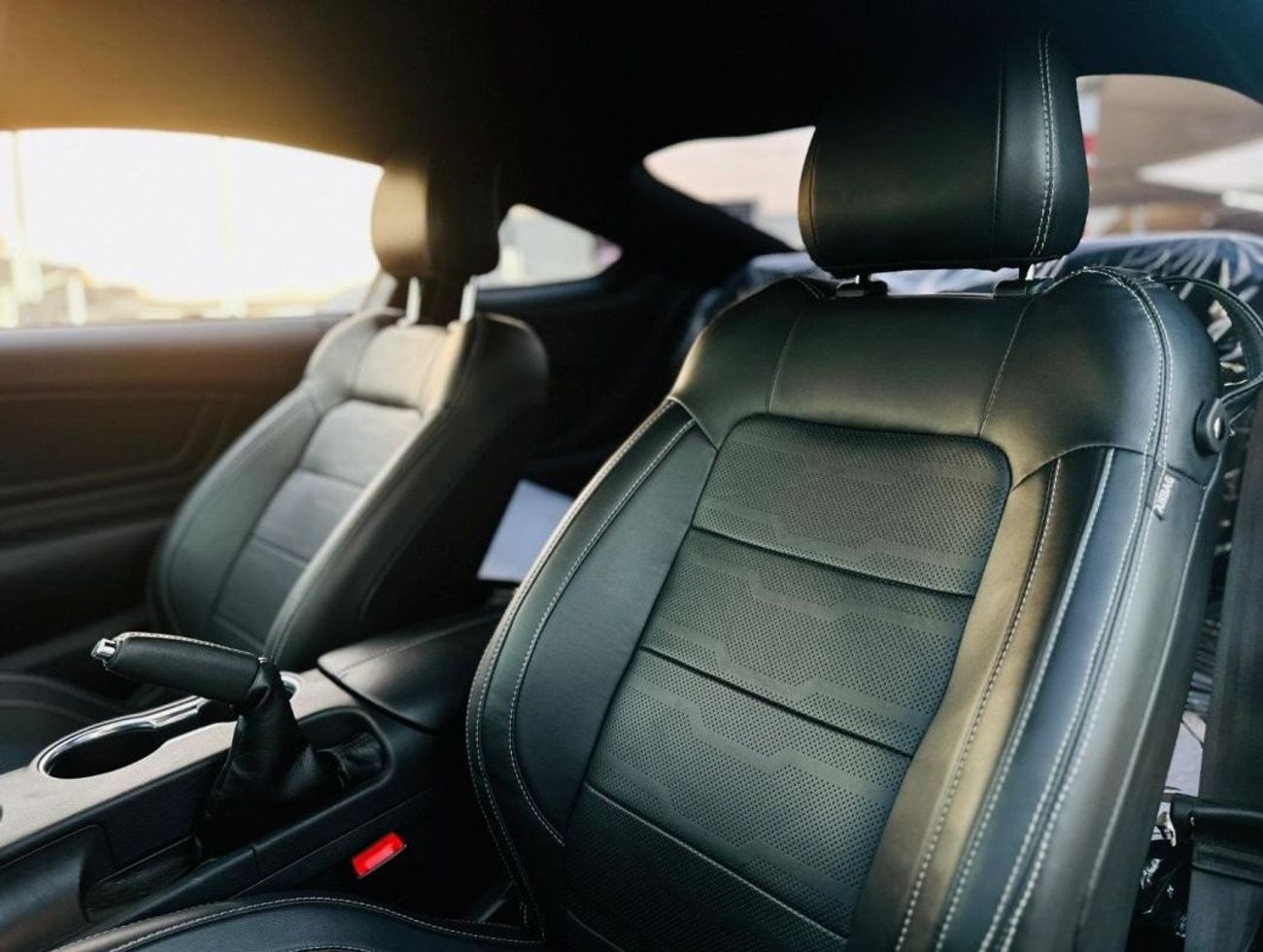 فورد موستانج EcoBoost | Monthly AED 1470/- | 0 % DP | Digital Cluster | Memory Seats | Paddle Shifters | # 00904