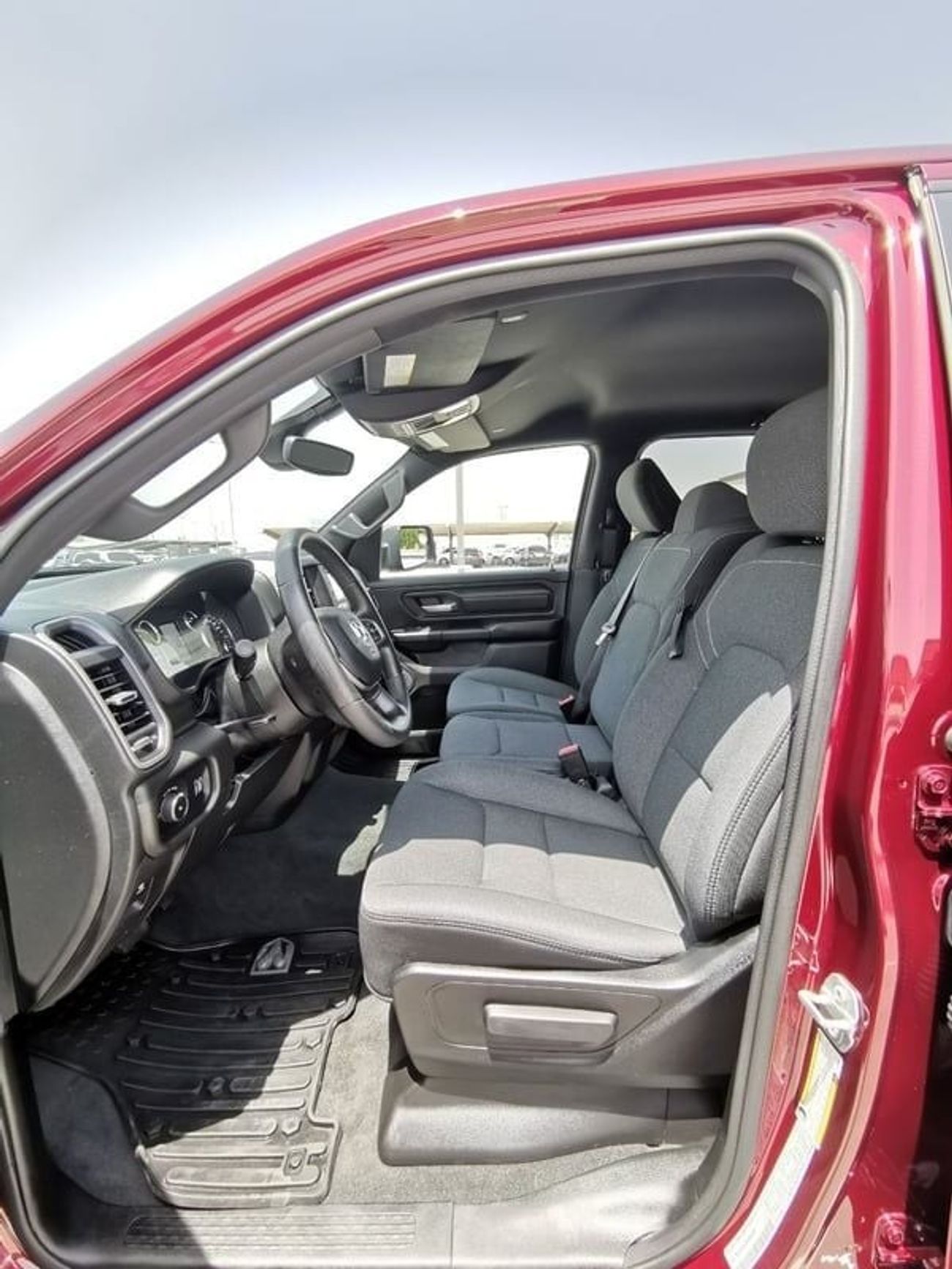 RAM 1500 Dodge RAM Bighorn - 2022 - Maroon
