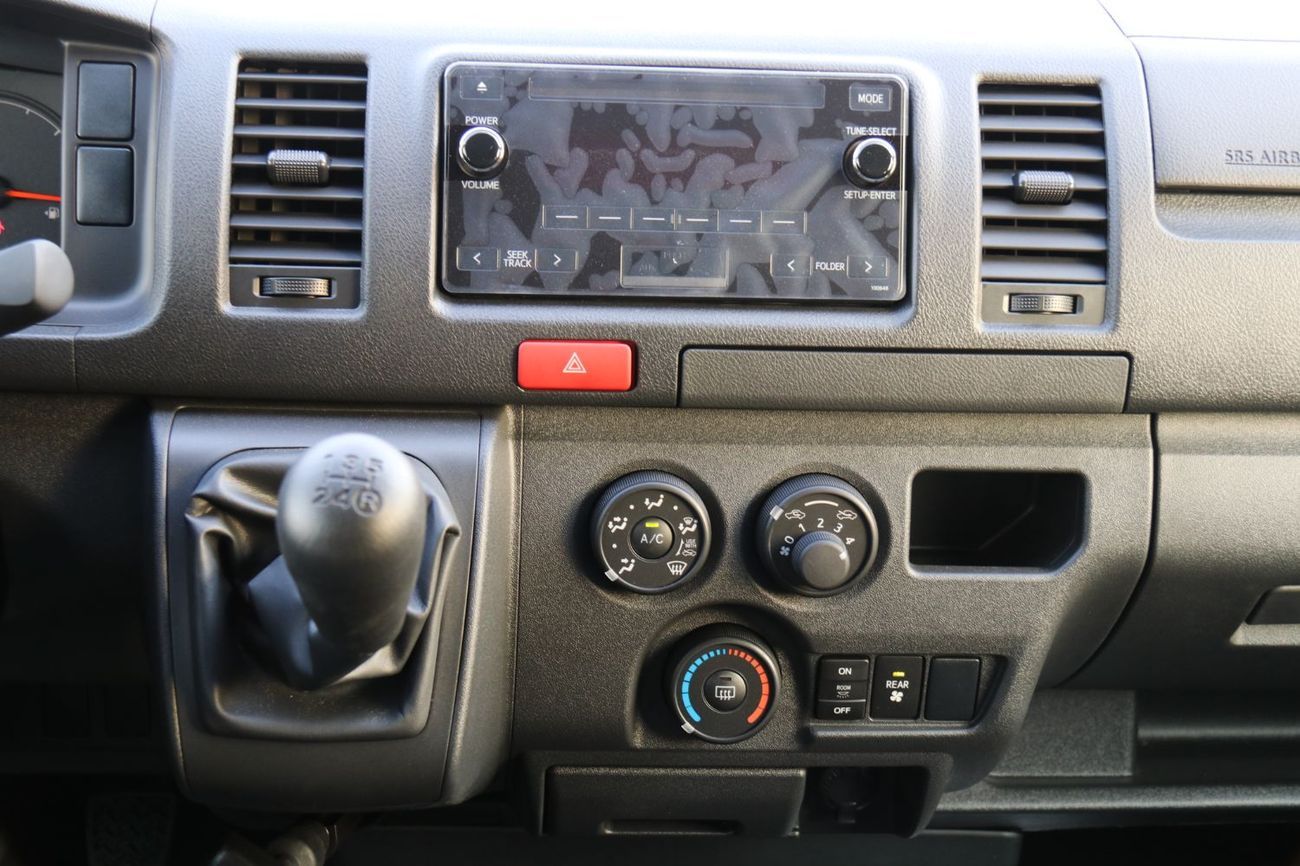 Toyota Hiace Toyota Hiace Commuter Van 2026 | Petrol 2.7L | Best Export Price | Ramadan Deals