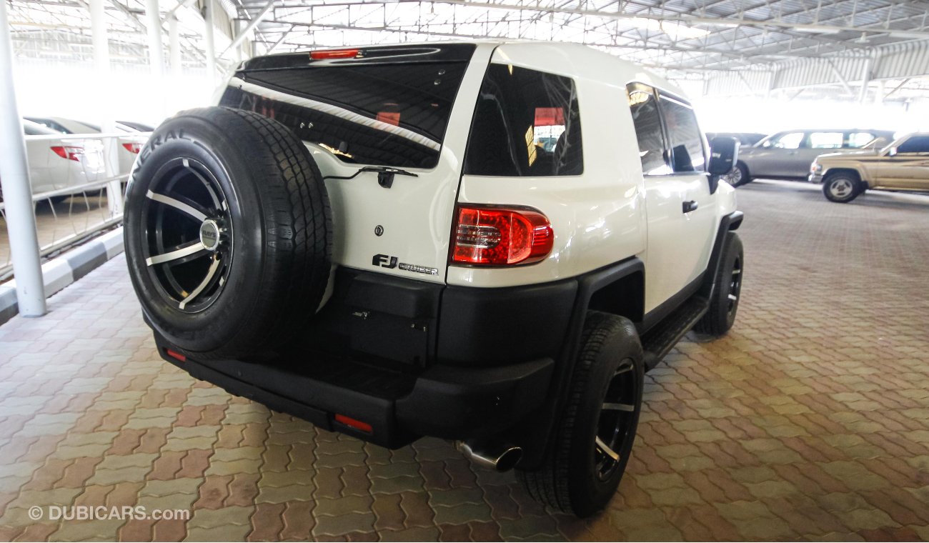 Toyota FJ Cruiser