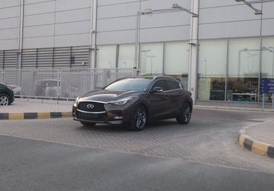 Infiniti QX30