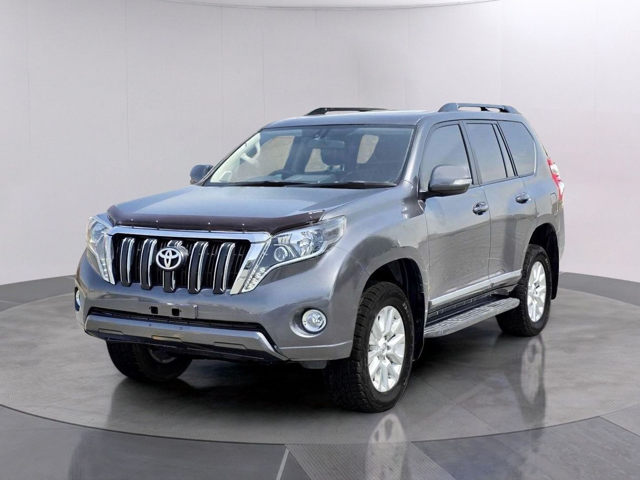 تويوتا برادو 4x4 Diesel 2.8l Right Hand Drive (Export only)