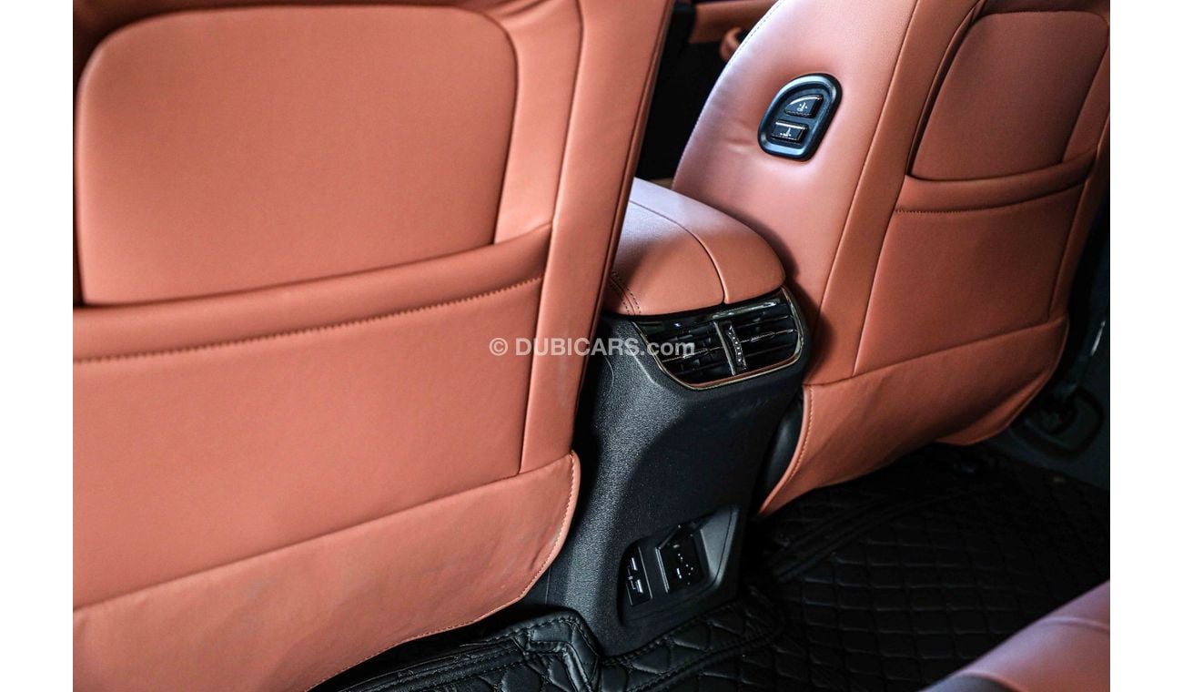 Skywell ET5 With 2 years contract service - or 60,000KM