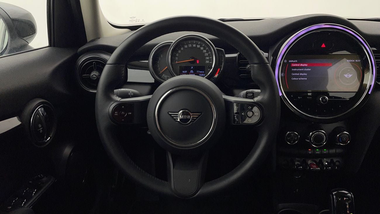 Mini Cooper Std 1.6L STD 1.5 | Zero Down Payment | Home Test Drive