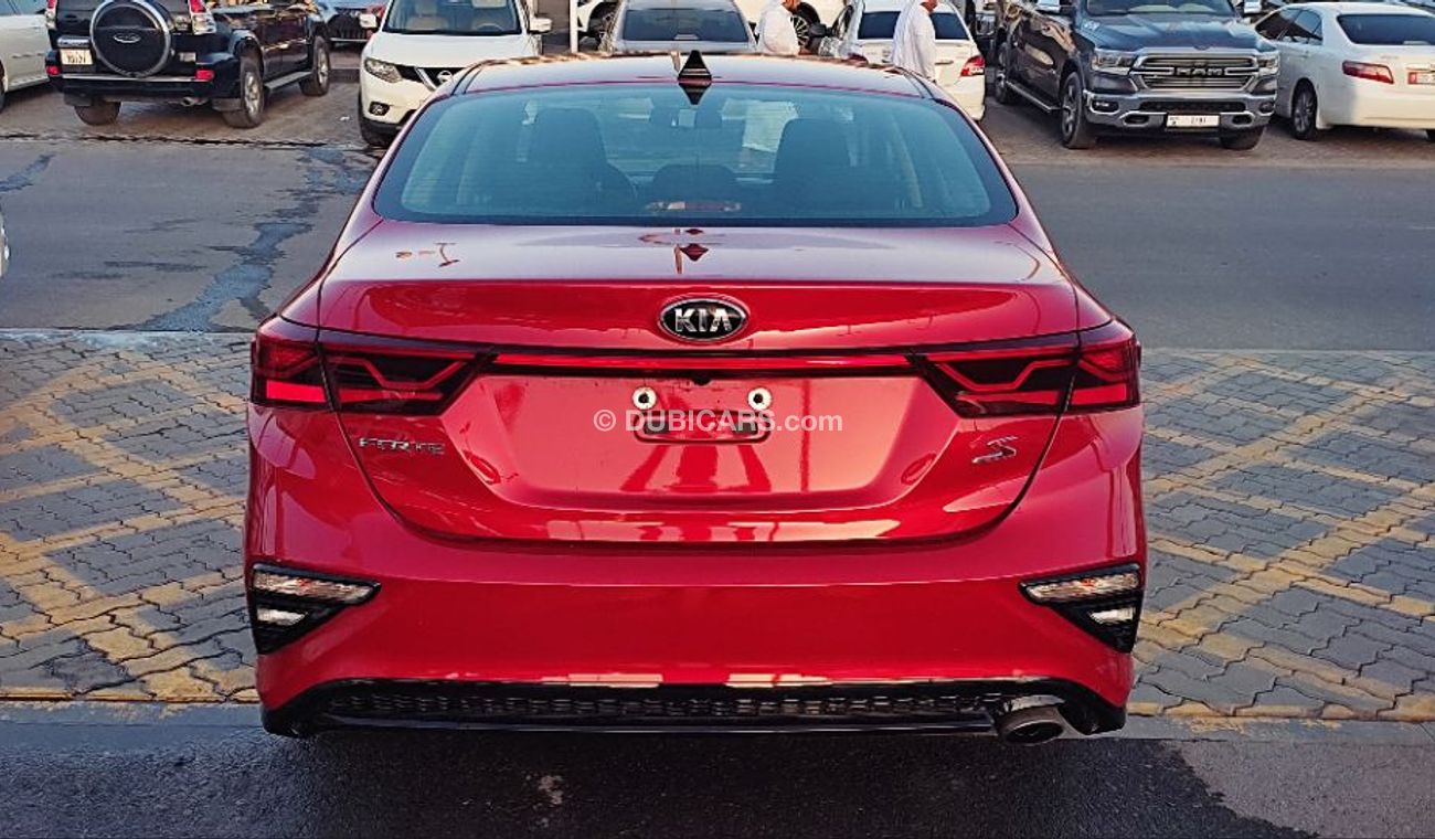 كيا سيراتو full option