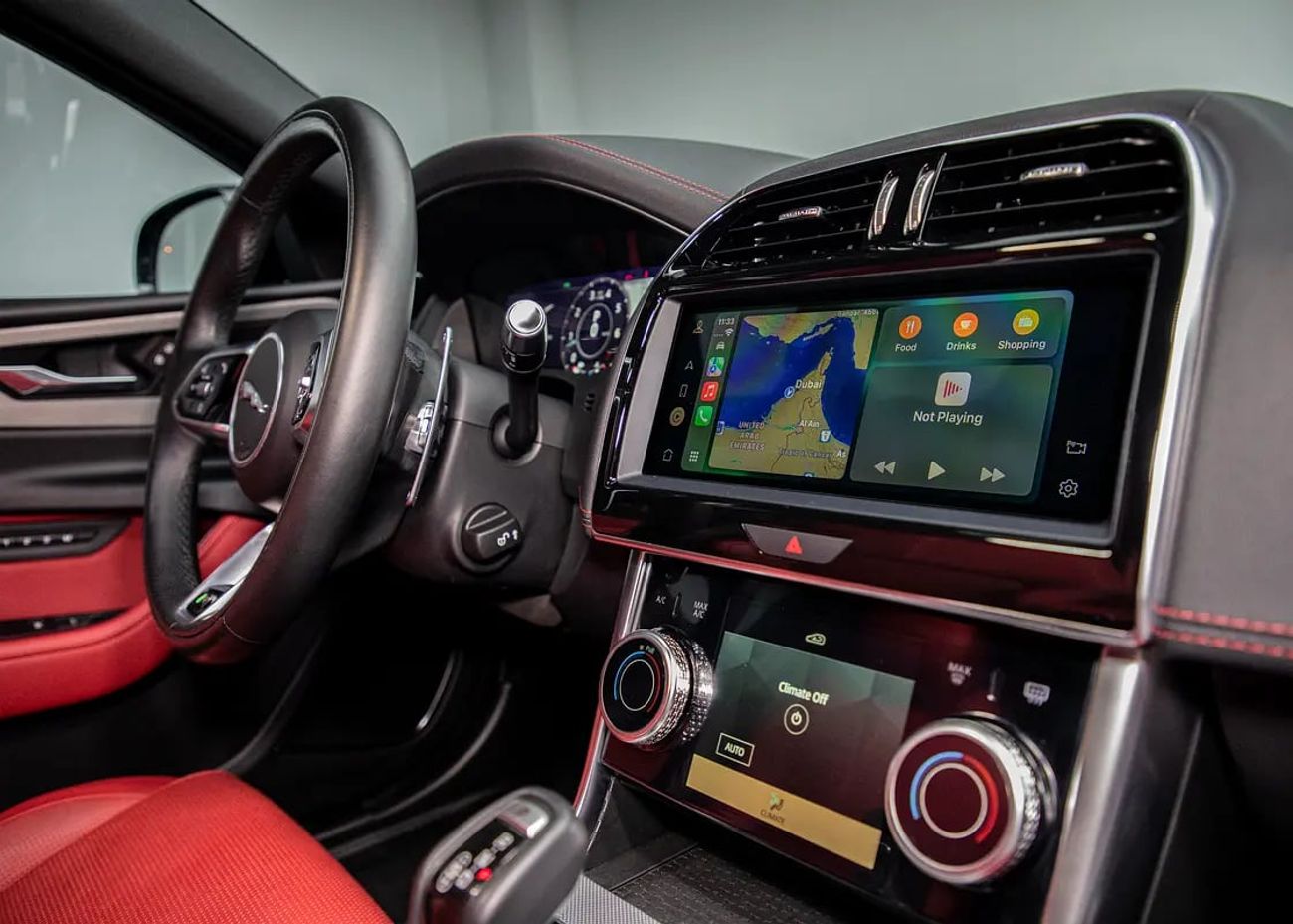 Jaguar XE P 300 Limited Edition