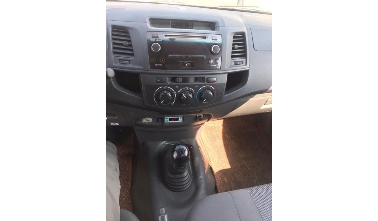 Toyota Hilux 2014 g cc chelr accident free