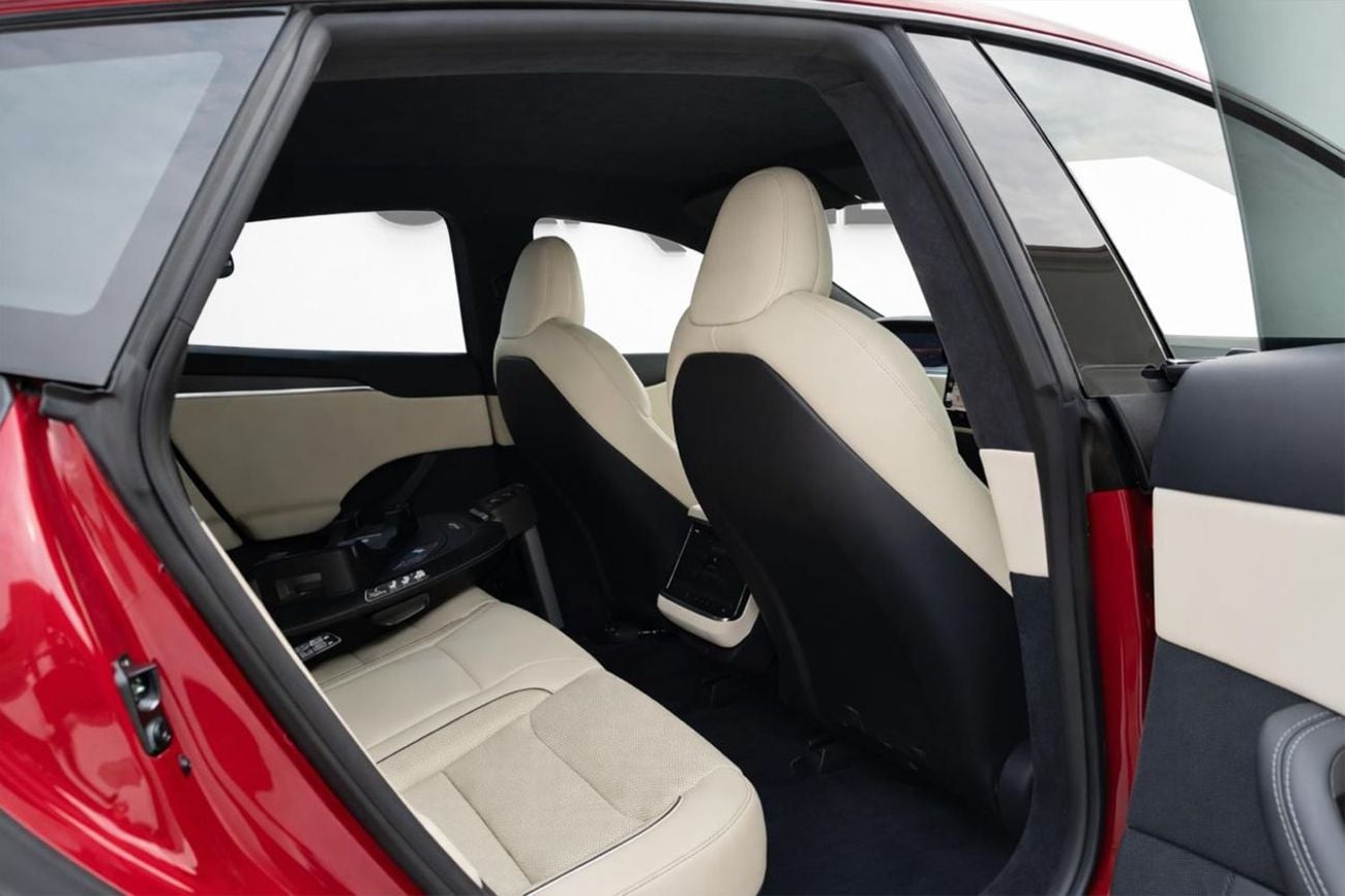 Tesla Model S Plaid (AWD) AED 4,700 / Monthly l 0% Downpayment l Tesla Model S Plaid Performance