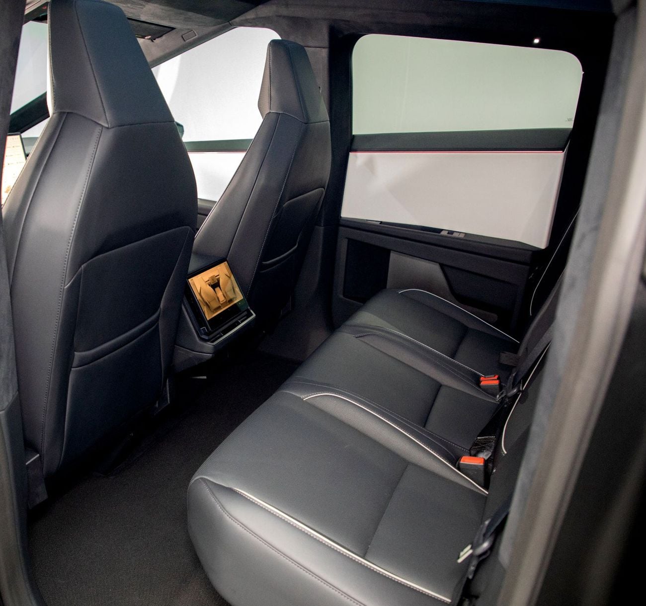 Tesla Cybertruck FOUNDATION SERIES AWD