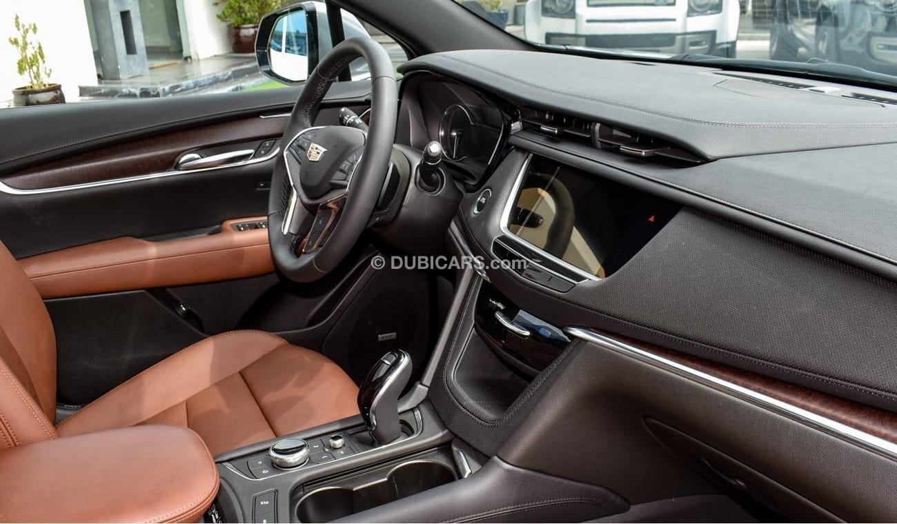 كاديلاك XT5 2.0P Premium Luxury 4WD Aut.  (For Local Sales plus 10% for Customs & VAT)