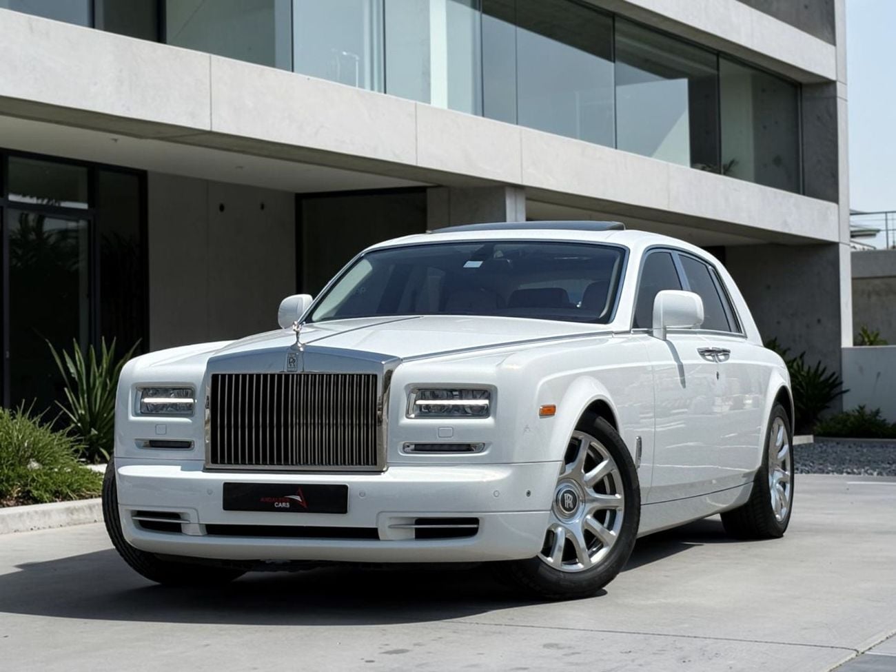 رولز رويس فانتوم ROLLS-ROYCE PHANTOM STANDARD | 6.75L V12 | 2014 | FULL PPF  | ORIGINAL PAINT