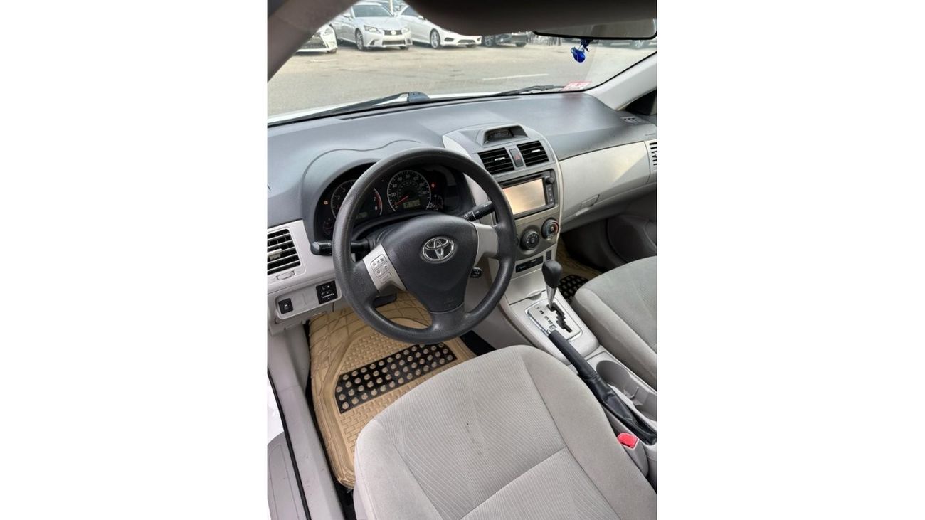 Toyota Corolla car in good condition, 2013 with engine capacity 1.8