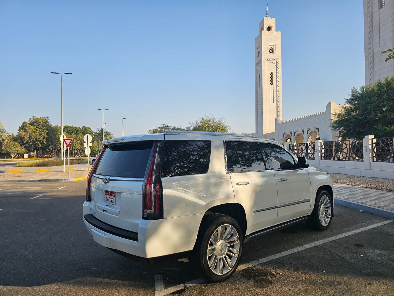 كاديلاك إسكالاد PLATINUM