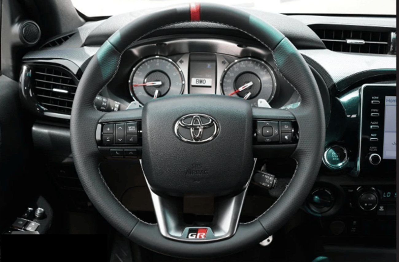 تويوتا هيلوكس GR Sport Petrol ECTP2M025 – 2026 Toyota Hilux – 4.0L Petrol Auto – White