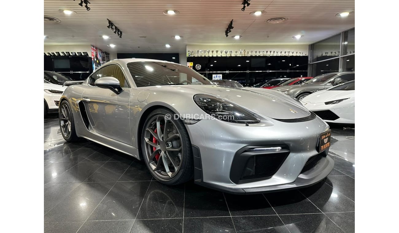 Porsche 718 Cayman GT4