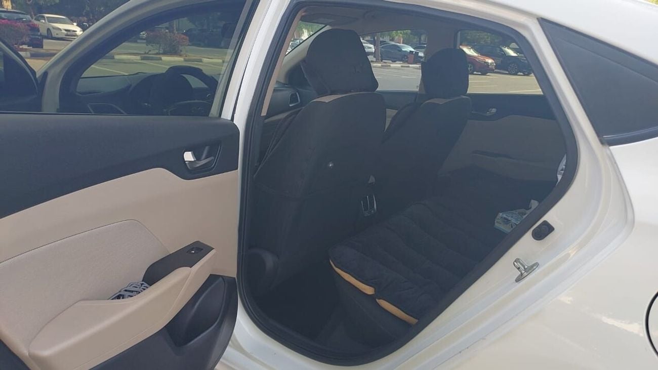 Hyundai Accent GL SMART PLUS