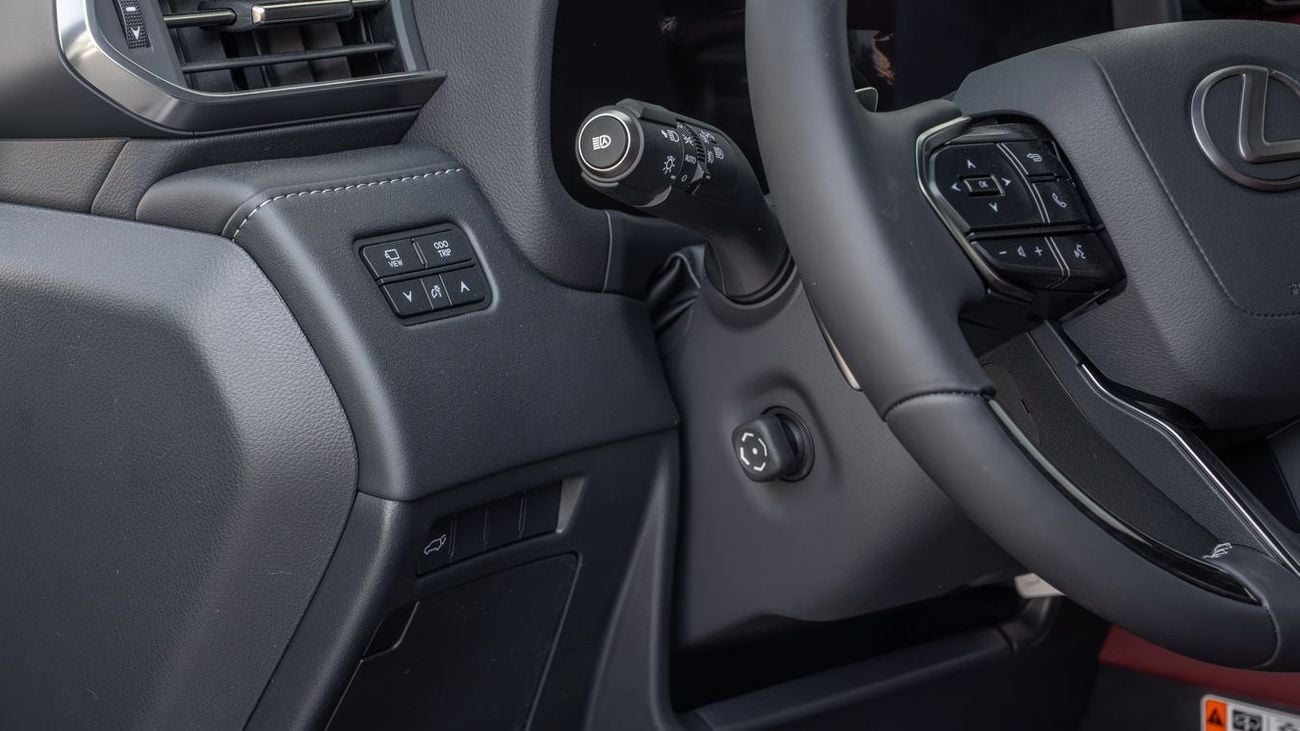 Lexus LX 600 LEXUS LX600 3.5L URBAN -2026YM