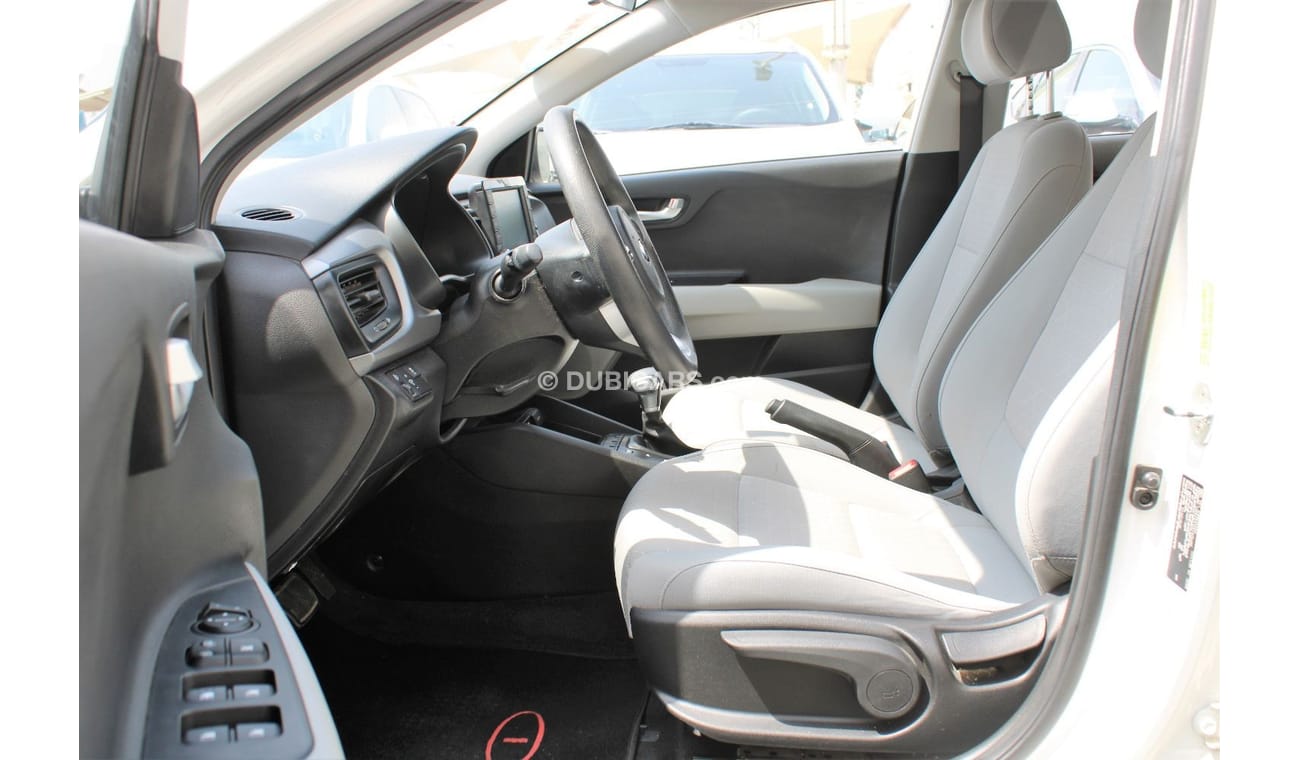 كيا ريو EX مكينة 1400 سي سي - السيارة خليجي - بحالة ممتازة من الداخل والخارج - صبغة وكالة - خالية من الحوادث