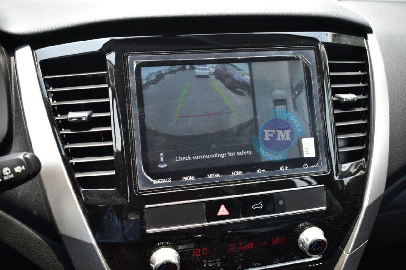 Mitsubishi Montero GLS P Line 3.0L Petrol 4WD 7 Seat Automatic