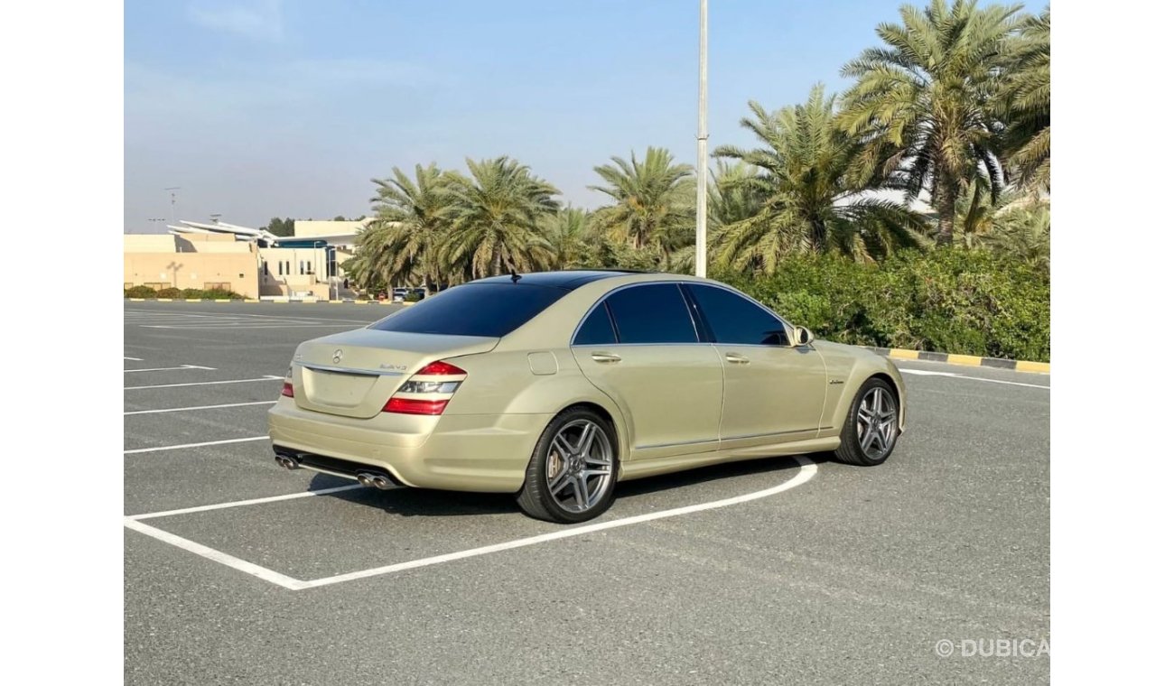 مرسيدس بنز S 63 AMG السياره بحاله جيده جدا لا تحتاج إلى أي مصاريف