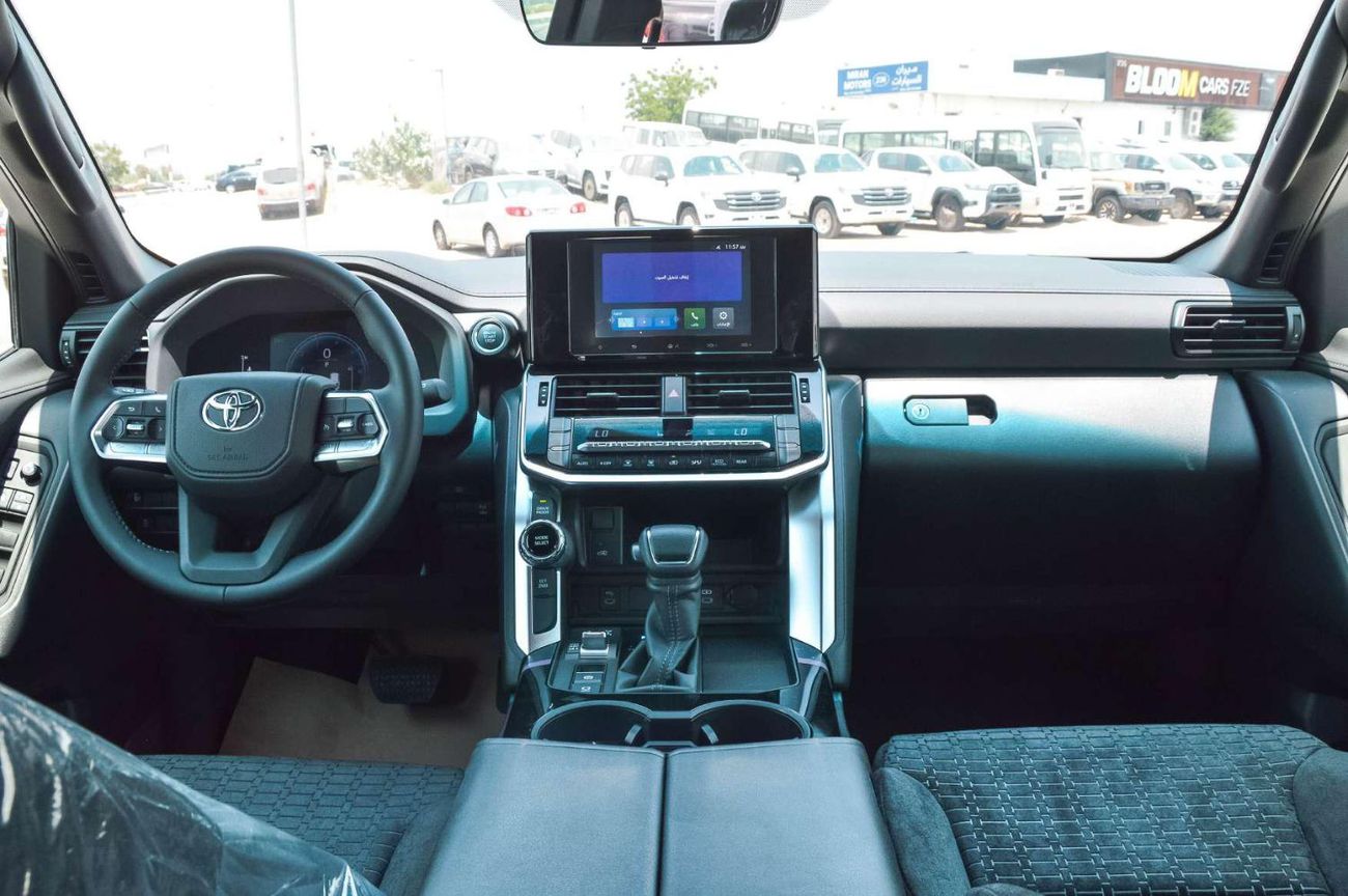 تويوتا لاند كروزر TOYOTA LAND CRUISER GXR 3.5L 4WD PETROL SUV 2026
