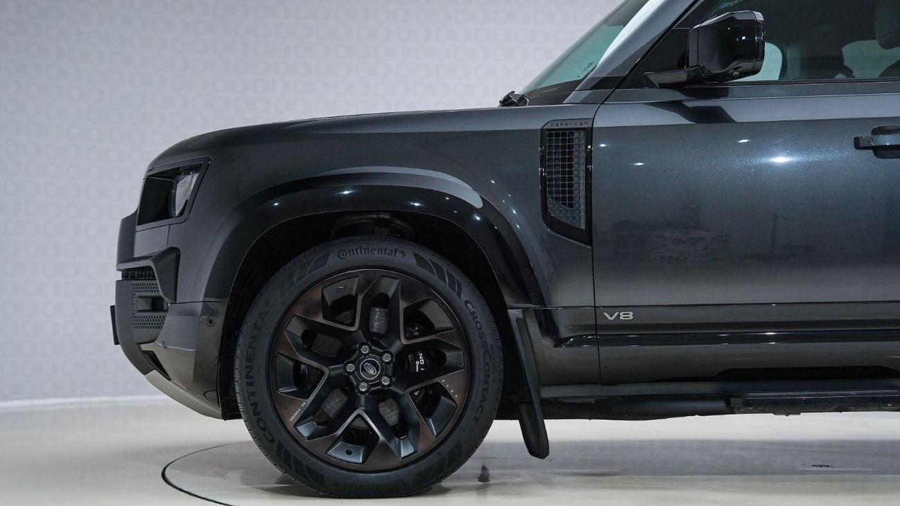 Land Rover Defender 110 V8 Carpathian Edition - Kahn Kit - Extended Special Offers - AED 6,424 P/M